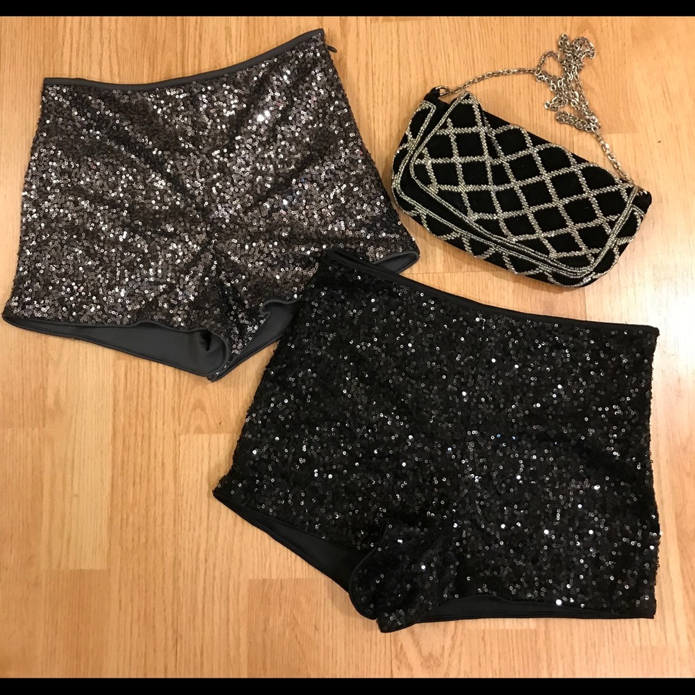 !!!!SOLD!!    Forever 21 sequins shorts